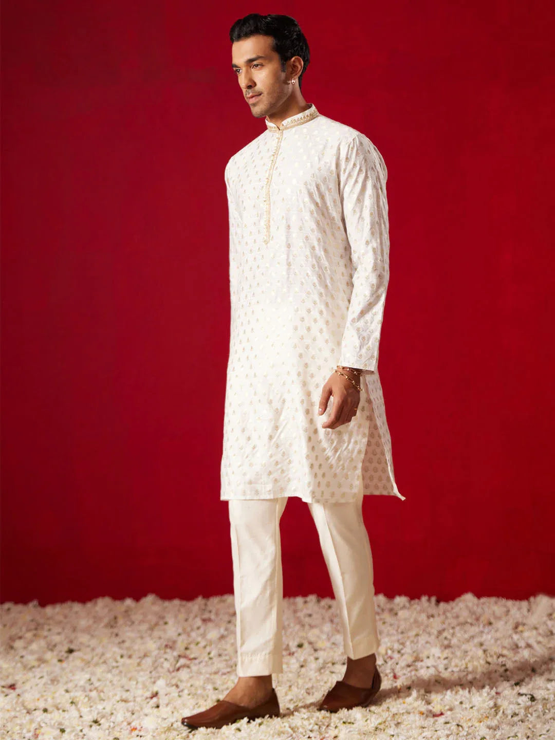 Me's Cream Silk Blend Jacquard Kurta With Pant Set
