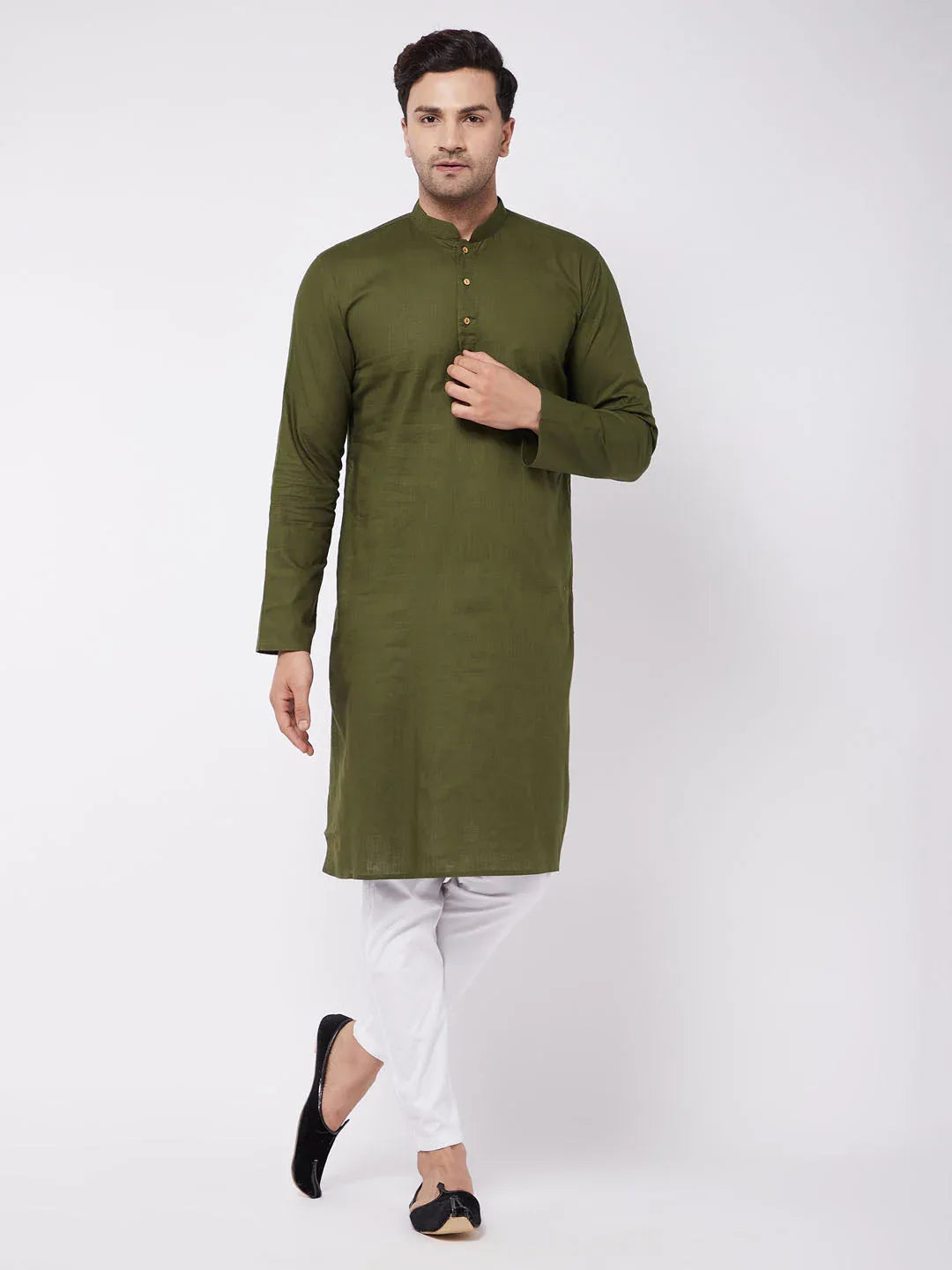 Men's Mehendi Green Solid Cotton Blend Kurta And White Cotton Pant Set