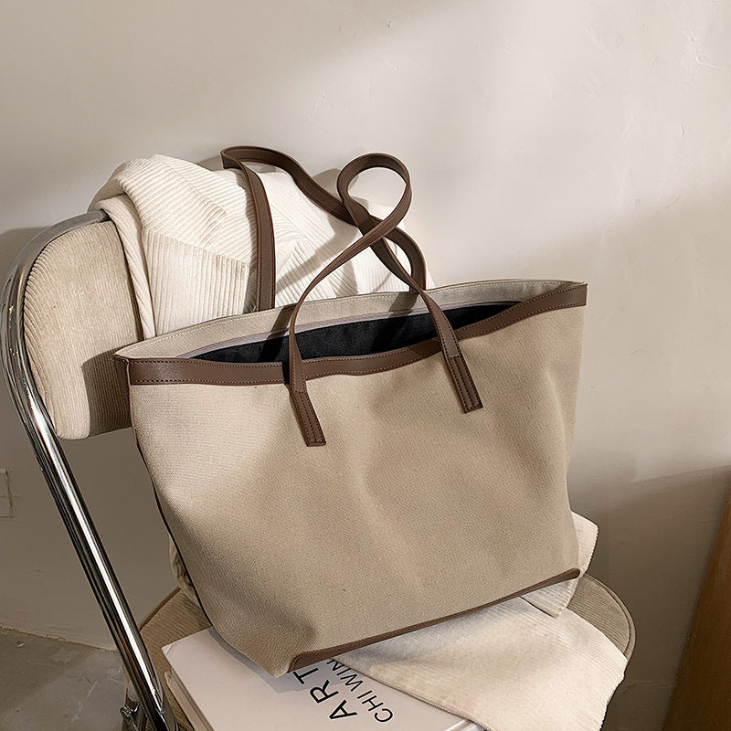 Hafa | Tote Bag  - By Qivii