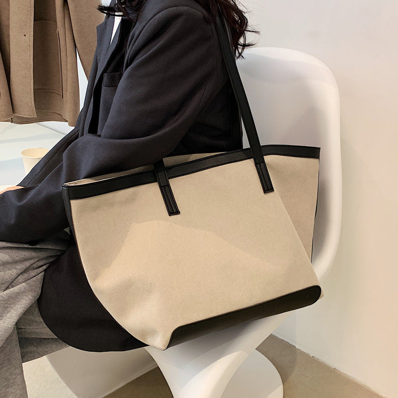 Hafa | Tote Bag  - By Qivii