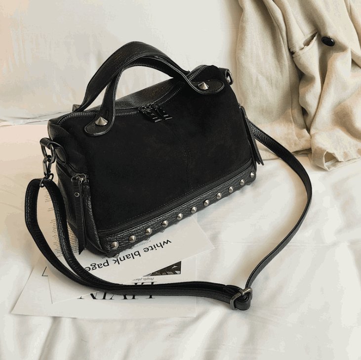Women's Large Casual Shoulder Tote  - By Qivii