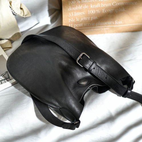 Women's Luxury Retro Leather One Shoulder Messenger Bag  - By Qivii