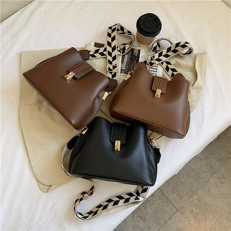Women's Wide Shoulder Strap Bucket Bag  - By Qivii