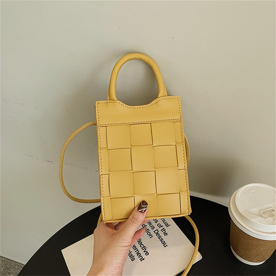 Chalise | Phone Bag  - By Qivii