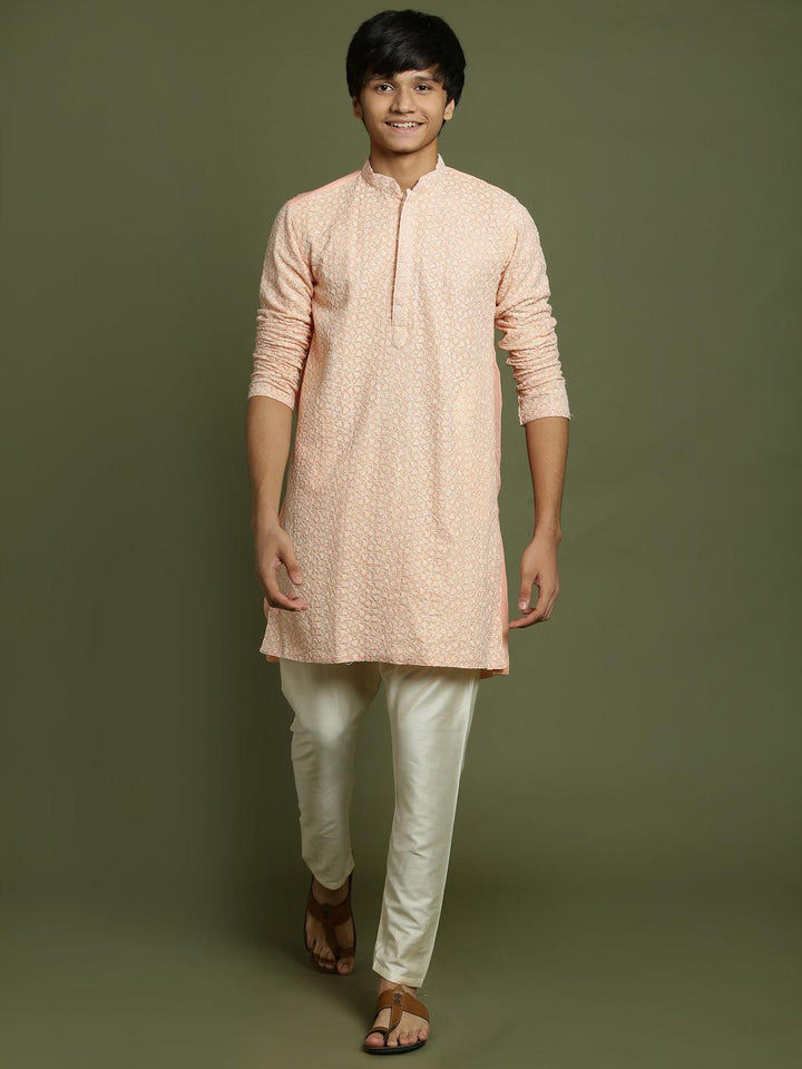 YUVA BY VASTRAMAY Boys' Pink Georgette Chikankari Kurta Pyjama Set - qivii