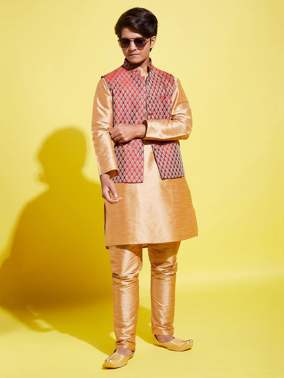 YUVA BY VASTRAMAY Boys' Rose Gold Silk Blend Kurt Pyjama And Maroon Nehru Jacket Set - qivii