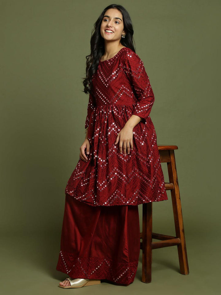 Yuva By VASTRAMAY Girl's Maroon Mirror Work Flared Kurta And Long Skirt Set - qivii