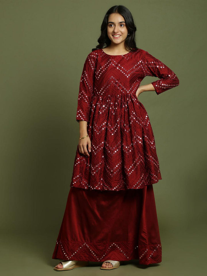 Yuva By VASTRAMAY Girl's Maroon Mirror Work Flared Kurta And Long Skirt Set - qivii