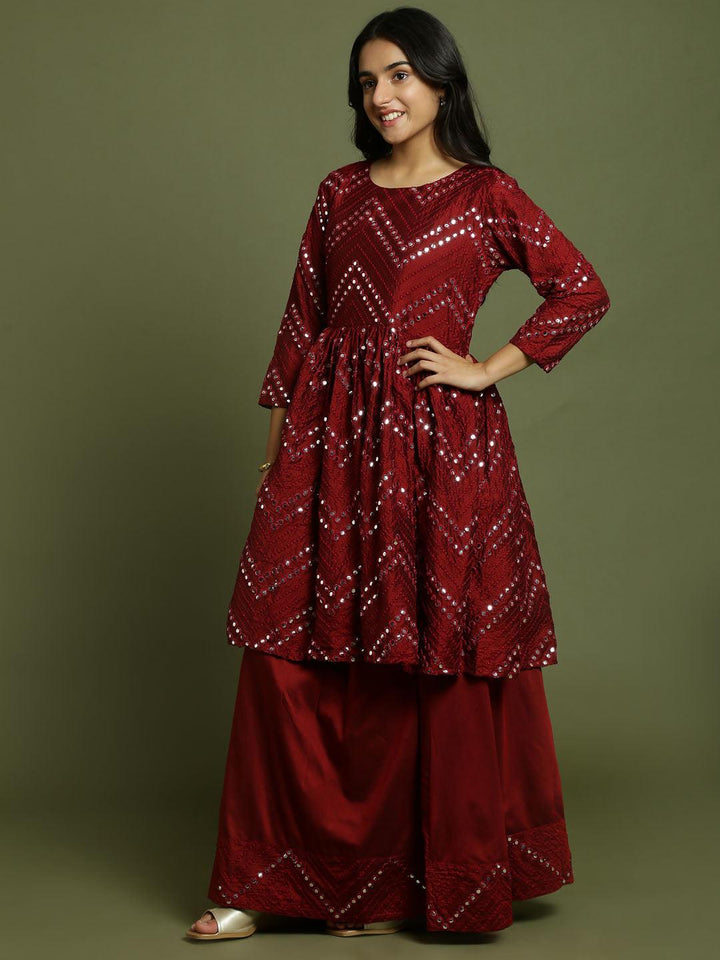 Yuva By VASTRAMAY Girl's Maroon Mirror Work Flared Kurta And Long Skirt Set - qivii