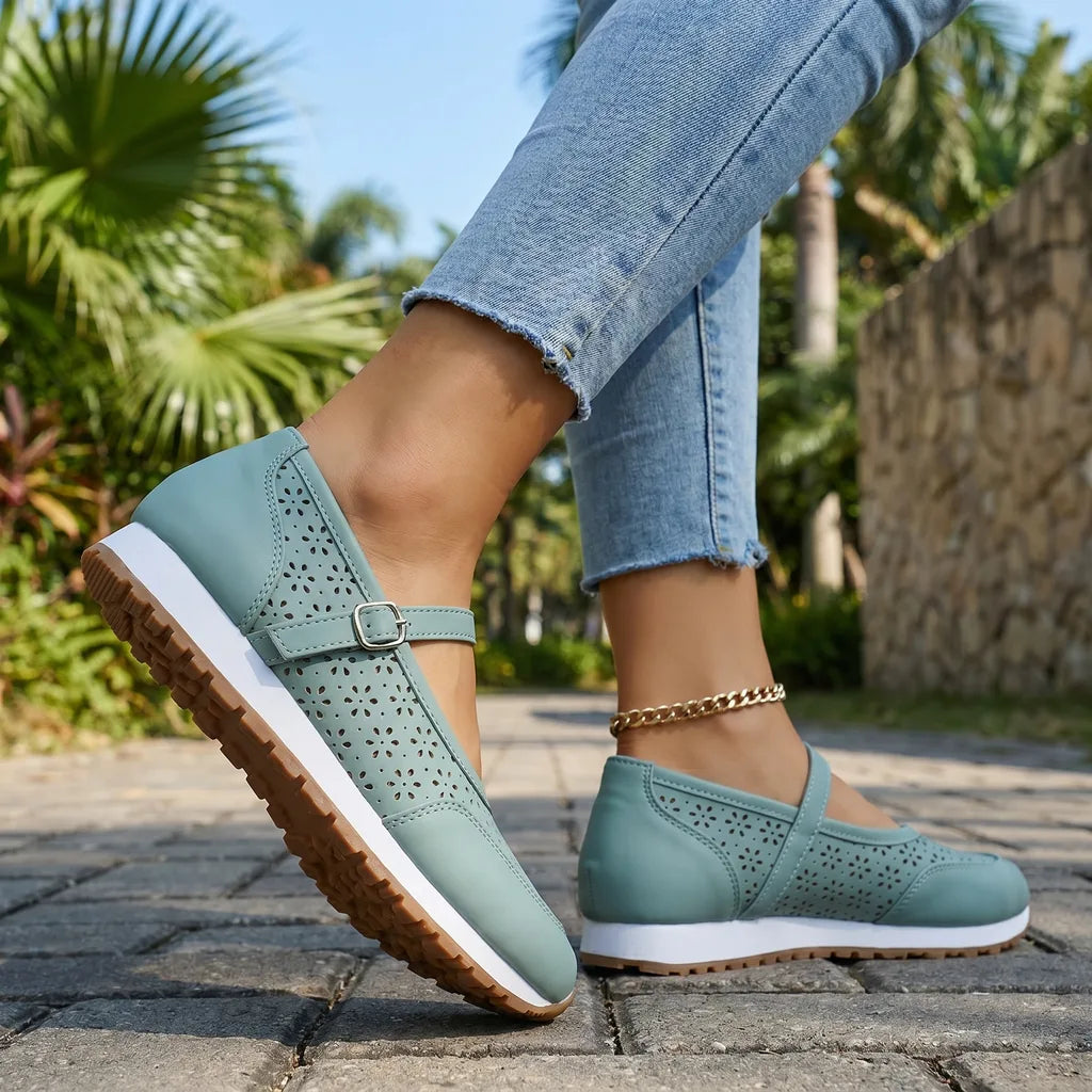 Zarah Strap Flats