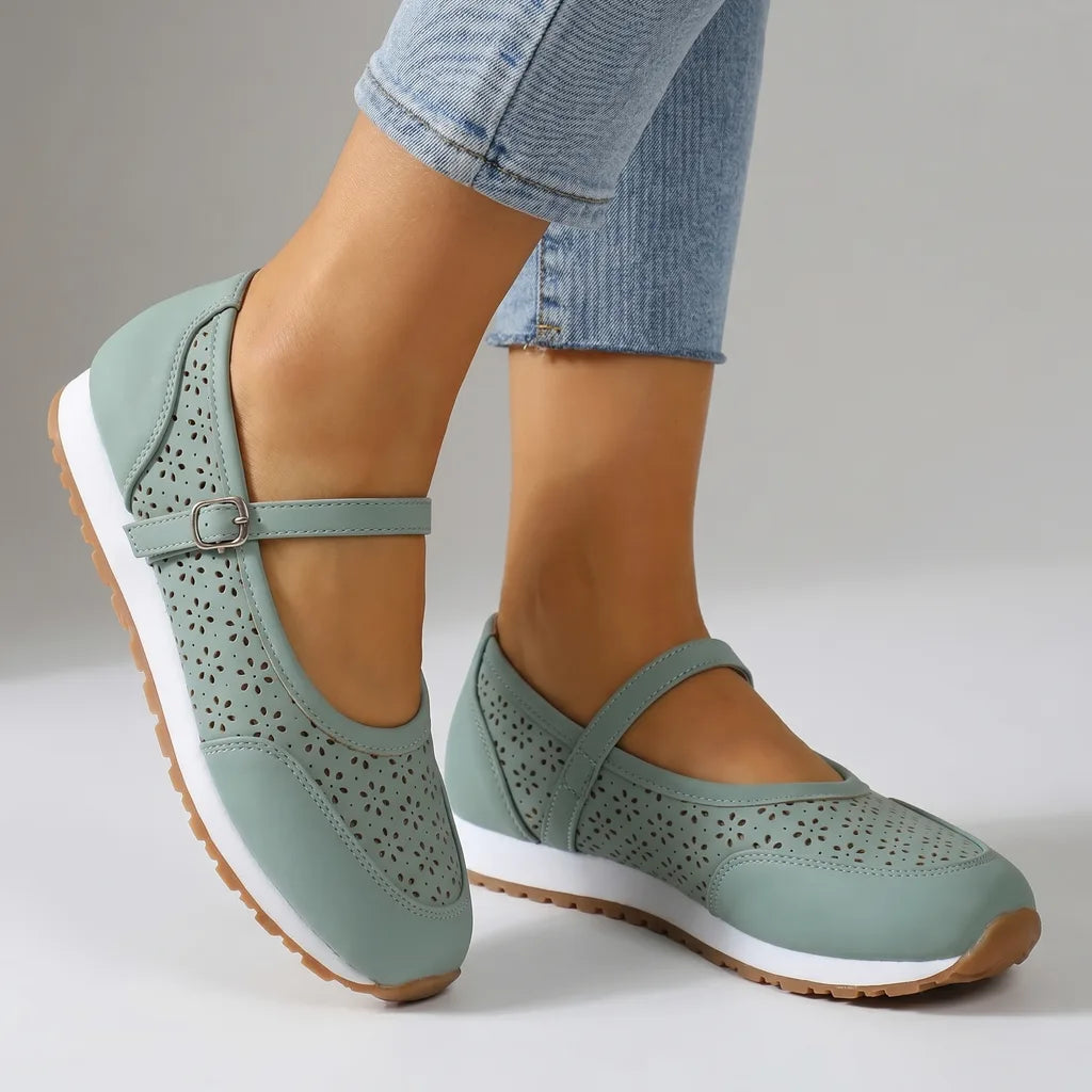 Zarah Strap Flats