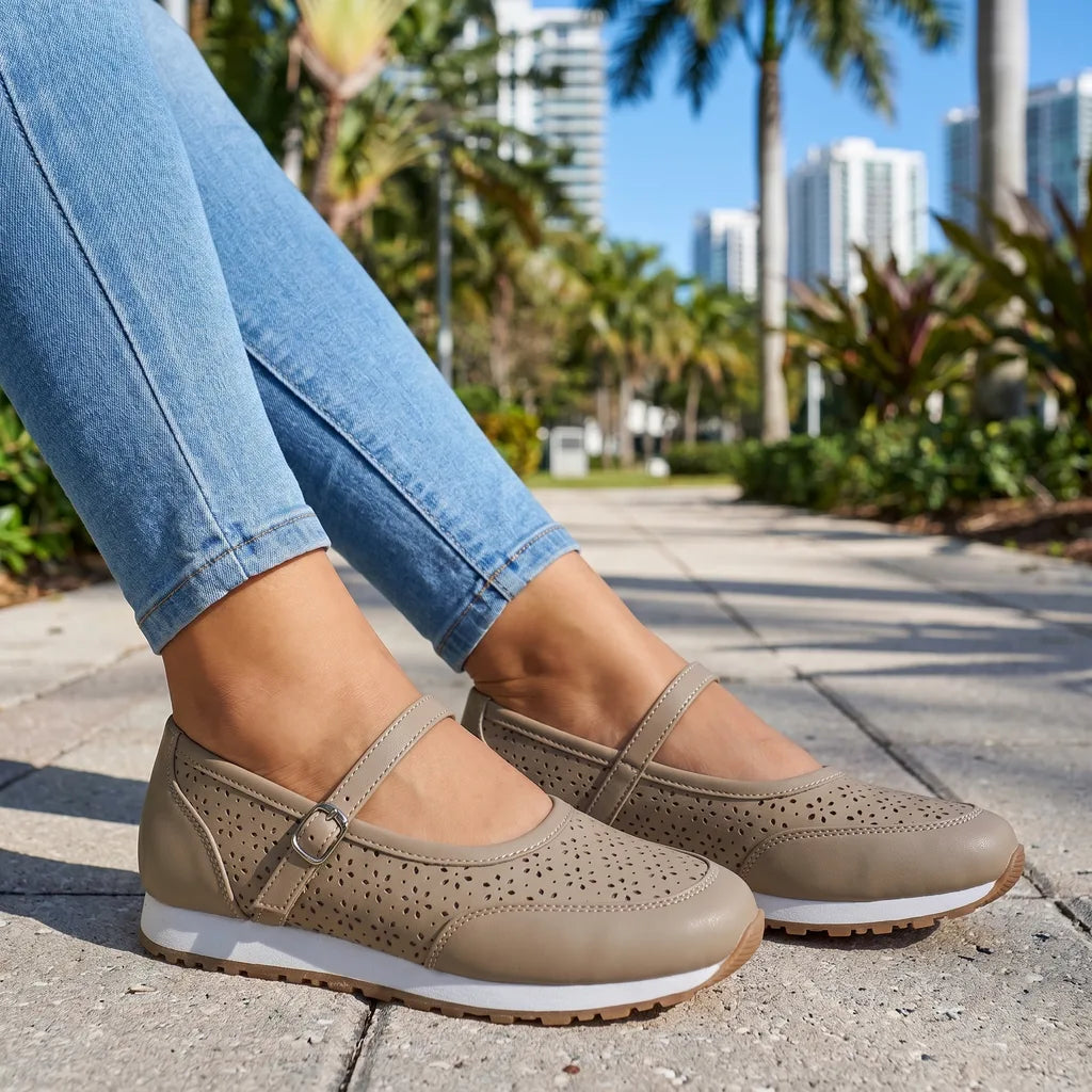 Zarah Strap Flats