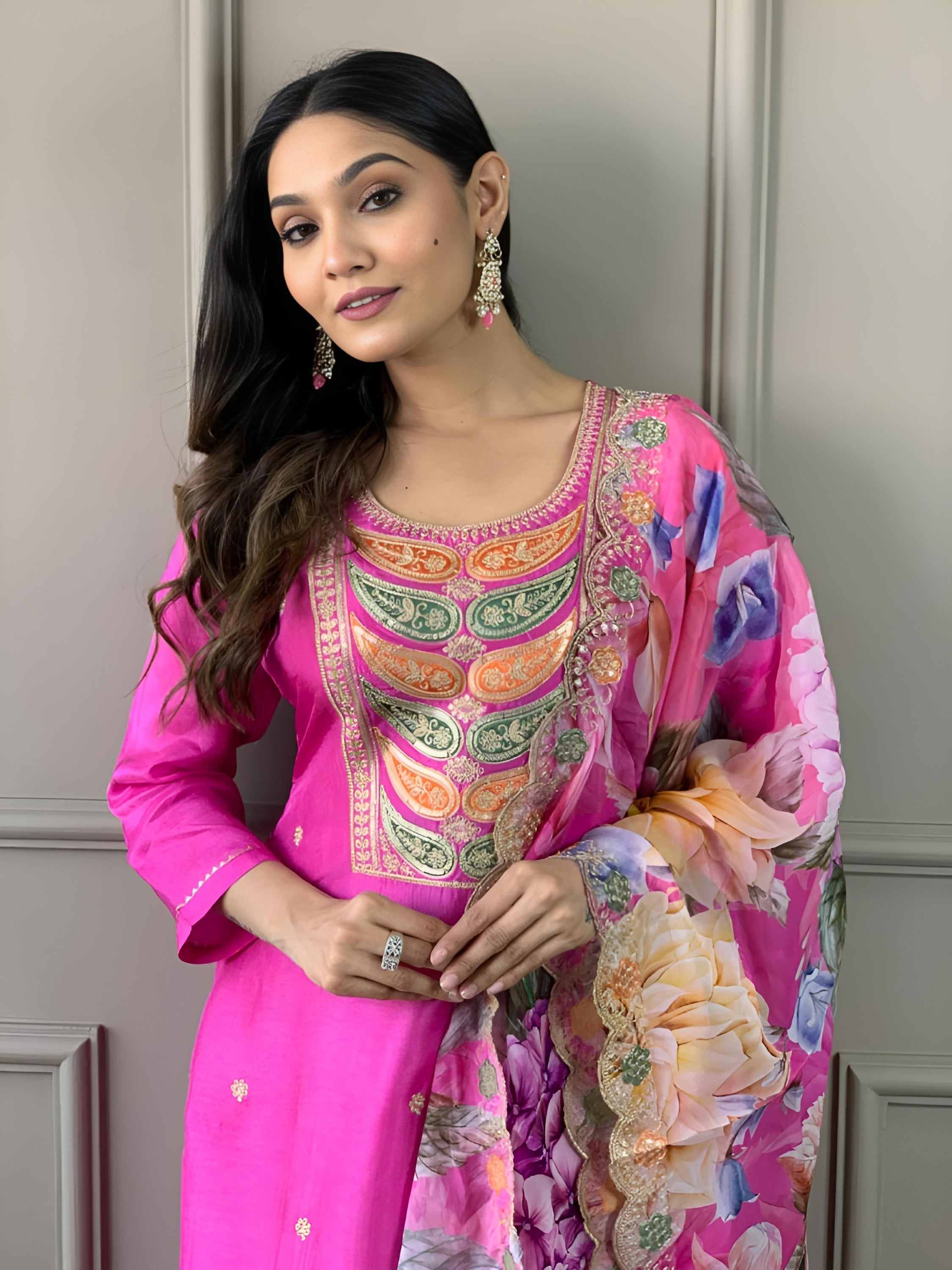 matching-organza-dupatta-adorned-with-delicate-print-work