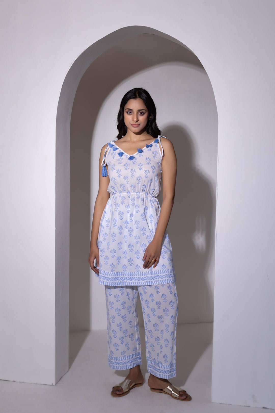 Blue White Kurta Set - Uboric