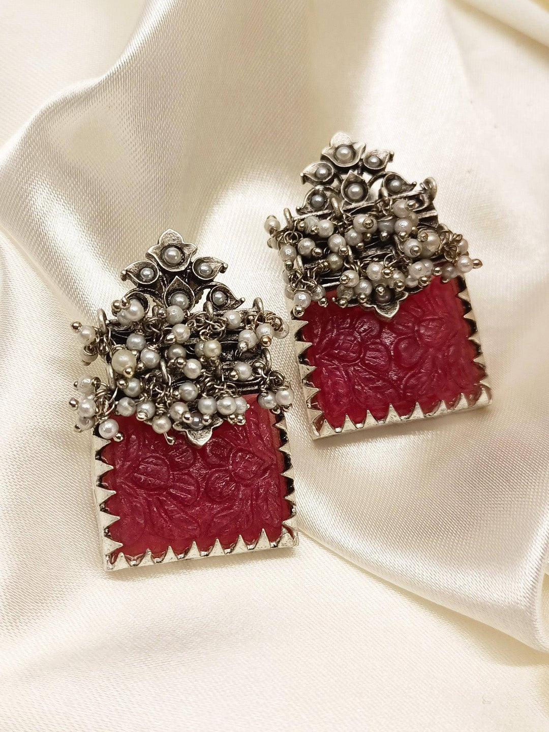 Jemini Oxidised Earrings With Ruby Carved Stone - Uboric