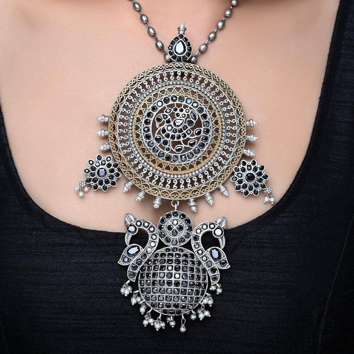 Kahani Long Oxidised Black Pendant Set - Uboric