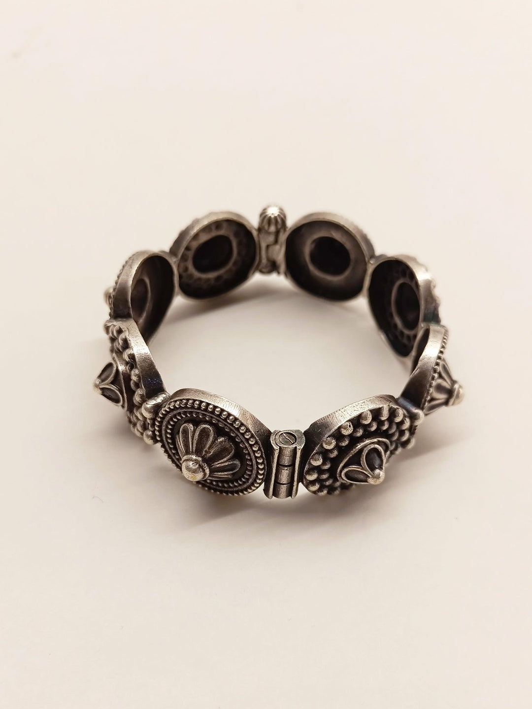 Rayma Round Shaped Motifs Oxidised Kada - Uboric