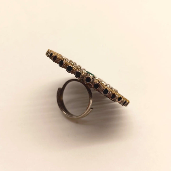 Vanika Circle Shaped Oxidized Ring - Uboric