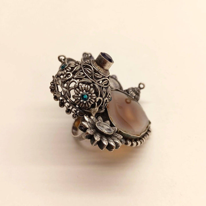 Vanya Antique Stone Oxidized Ring - Uboric