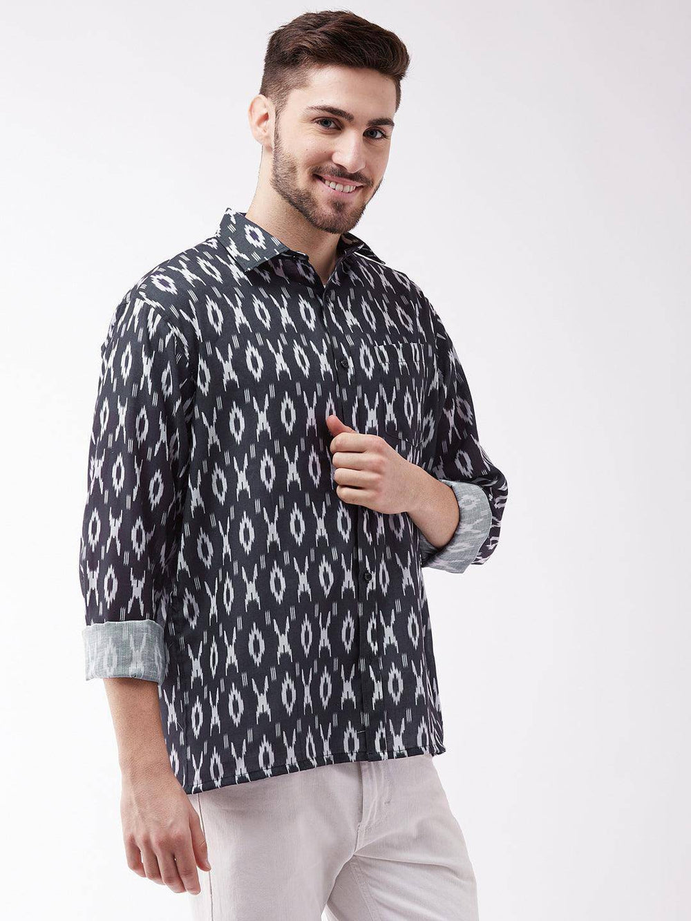 VASTRAMAY Men's Black Cotton Blend Ethnic Shirt - Uboric