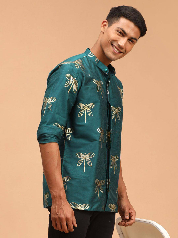 VASTRAMAY Men's Green Foil Print Shirt - Uboric