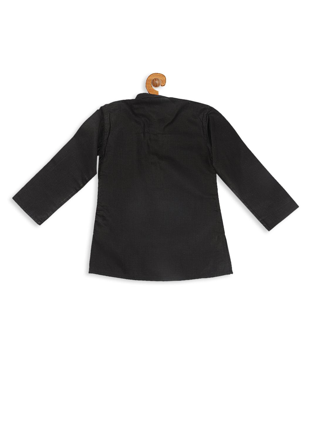 VASTRAMAY SISHU Boy's Black Kurta - Uboric