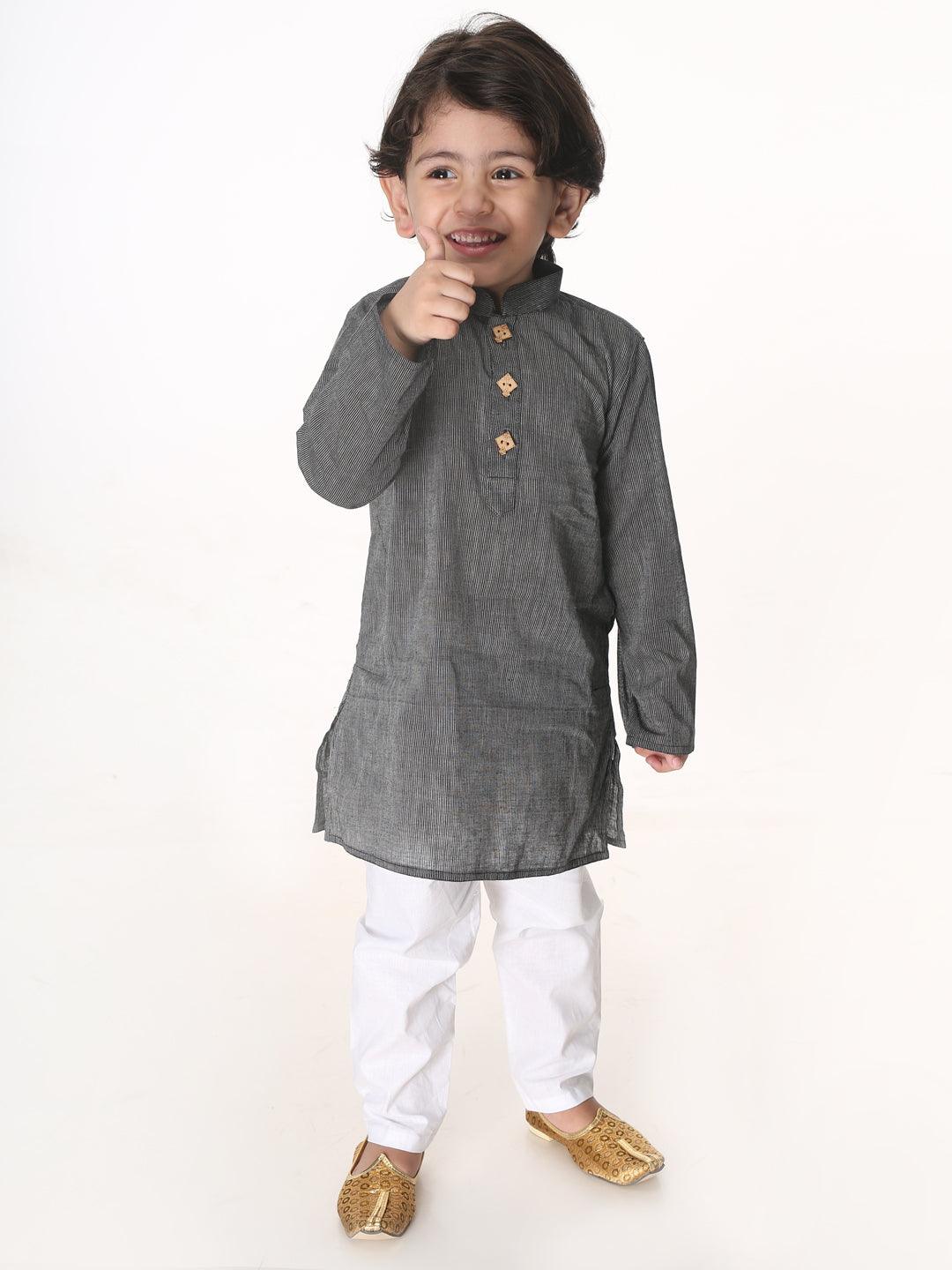 VASTRAMAY SISHU Boys Black and White Pure Cotton Kurta Pyjama Set - Uboric