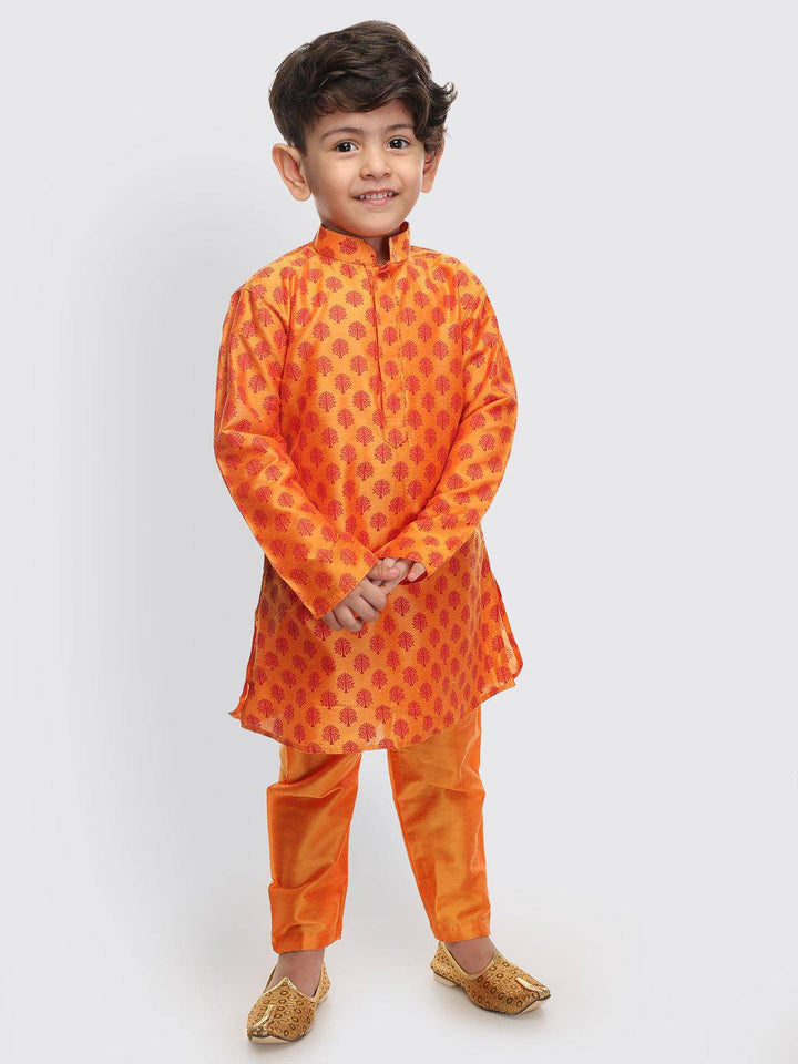 VASTRAMAY SISHU Boys Orange Cotton Blend Kurta Pyjama Set - Uboric